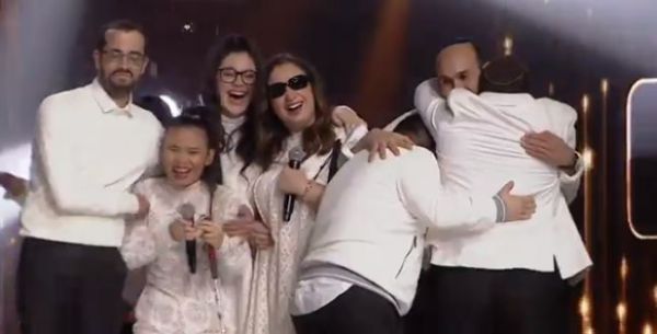 מרגש: שלוה מקבלת פרגון מפתיע מהכוכב הבינלאומי