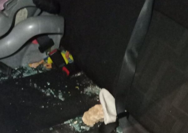 3 ילדים בהם תינוקת נפצעו בפיגוע אבנים בשומרון