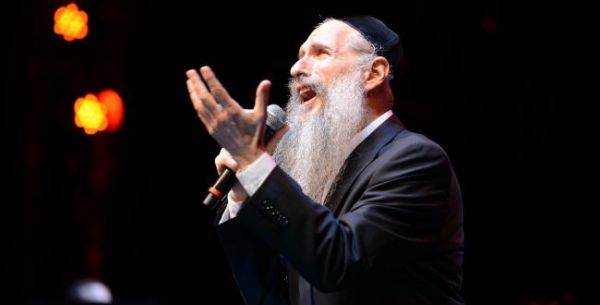 לאחר שעזב בגלל העישון: מרדכי בן דוד יפצה את המארח