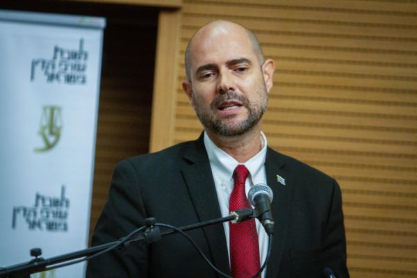 השר אוחנה מגיב לסערה: "מדובר בהחלטה שלי בלבד"