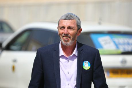 התנאי של הרב רפי פרץ לאיחוד בימין