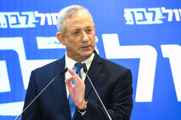 אלה הרבנים מהציונות הדתית שנפגשו עם בני גנץ