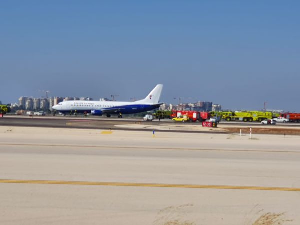 המטוס נחת בשלום: צפו ברגעי הדרמה בנתב"ג