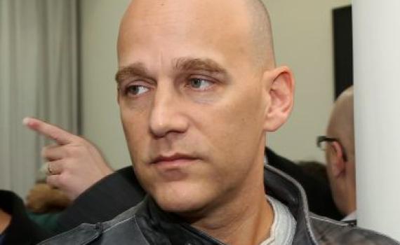 באופן חריג: גיא פלג יוצא במתקפה על המתחרה שלו