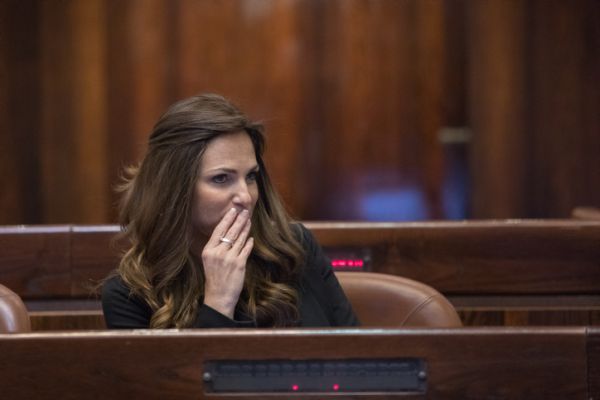 הח"כית נכשלה בפוליגרף- גנץ העניק לה חסינות