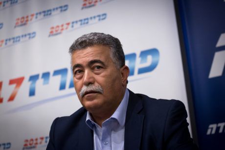 ראש השב"כ לשעבר בדרך למפלגת העבודה