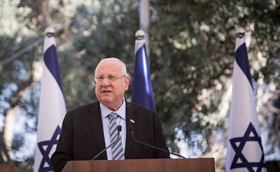 הותר לפרסום שם הבכיר מבית הנשיא שנעצר ונחקר