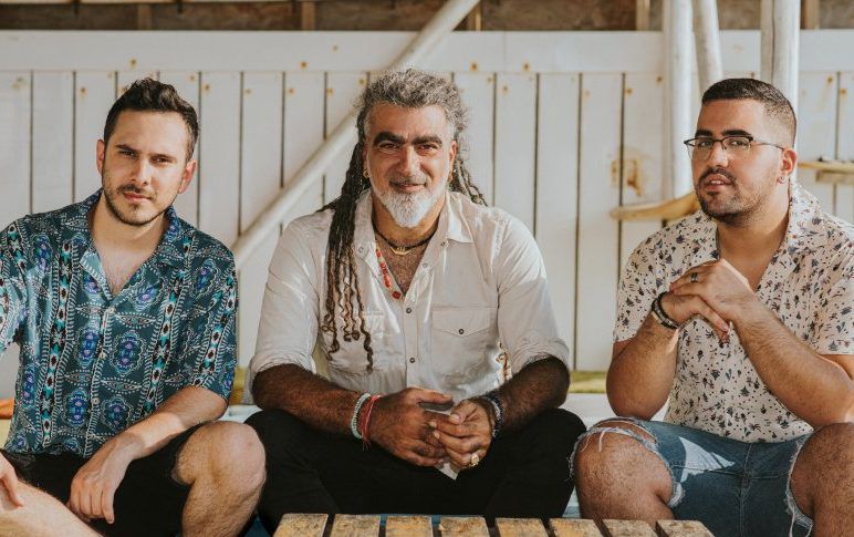 לאחר שהתארס: מוש בן ארי בשיר חתונות חדש. צפו