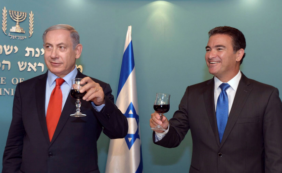 העדה בתיק 1,000: ראש המוסד קנה סיגרים לנתניהו