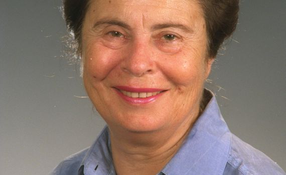 סופדים לשרה לשעבר אורה נמיר: "לוחמת חברתית"