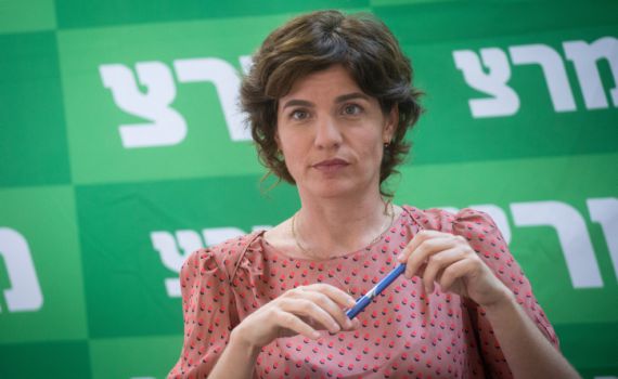 זנדברג תקפה; המרצה שלה השיב: "כשלנו בחינוך שלך"