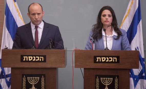 שקד החליפה את בנט: ועדיין אף סוגיה לא נפתרה