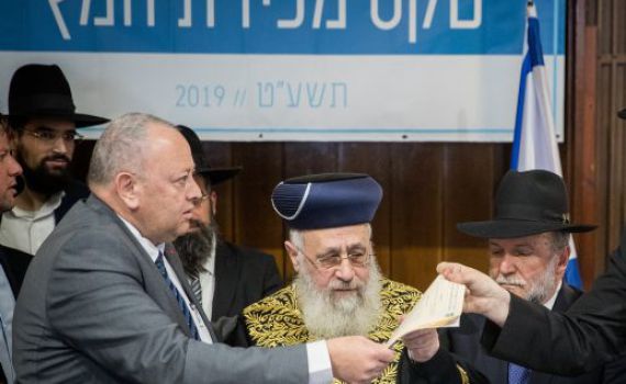 הפרקליטות נכנעה: ניתן יהיה להכניס חמץ לביה"ח