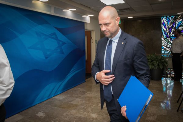 אוחנה על היועץ החדש: "מהאנשים המבריקים"