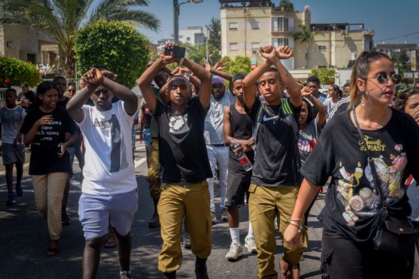 רץ ברשת: אלו הכבישים שיחסמו הערב בהפגנות