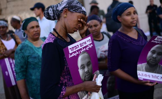 השוטר שירה: "יהפכו אותי לקרבן של המחאה"