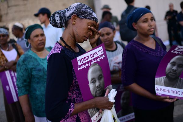 השוטר שירה: "יהפכו אותי לקרבן של המחאה"
