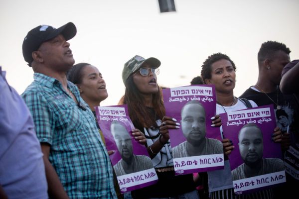מתחזקת ההערכה: השוטר לא ירה בסלומון טקה