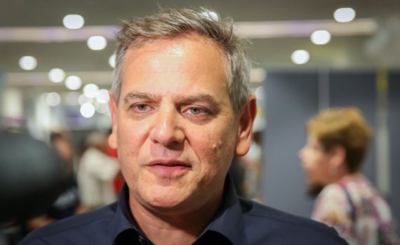 במרצ מגיבים: "עמיר פרץ חוזר על טעויות אבי גבאי"