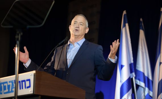 גנץ: נתניהו וברק רבים כאילו שזה משחק ילדים