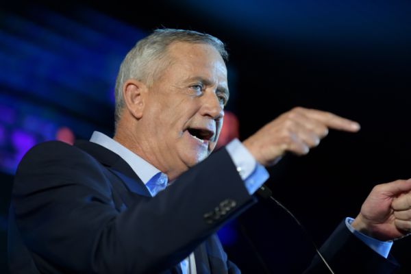 גנץ: היום זה להט"בים, אתמול יוצאי אתיופיה