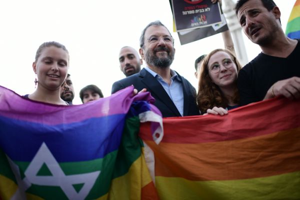 ברק: "המגעים נמשכים במלוא הפרץ והמרץ"