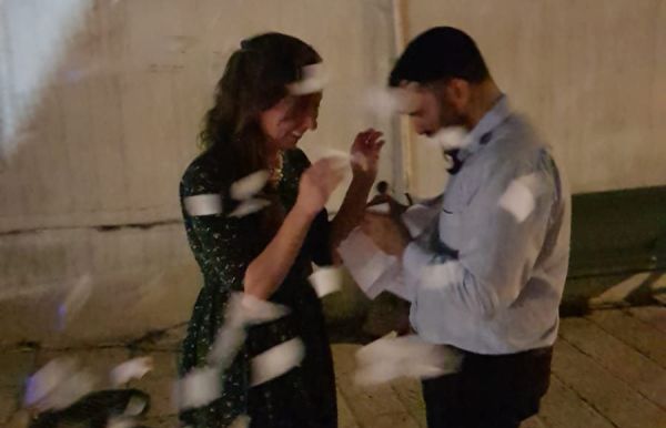 מזל טוב: הרווק הנצחי של הנח"ל החרדי התארס