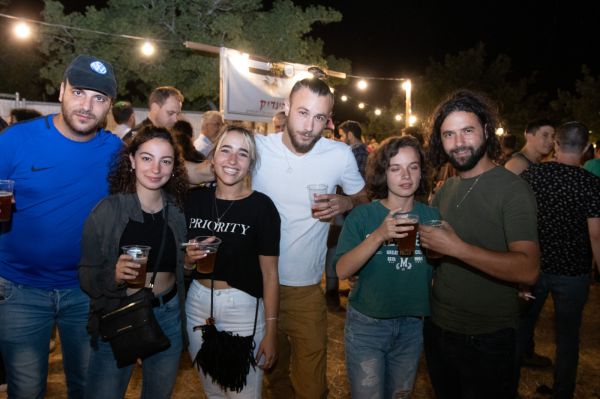 "בירה במדבר": אלפים חגגו את פסטיבל הבירה בתקוע