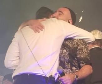 צפו: המפגש המרגש בין עומר אדם לשוואקי