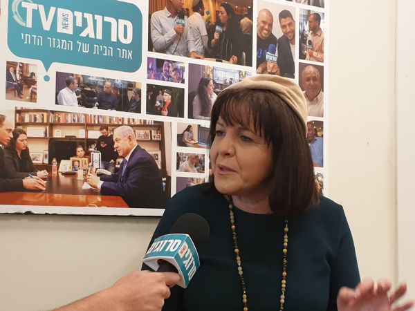 עליזה בלוך לסרוגים: לא לקבוע לאף אדם איך הוא חי
