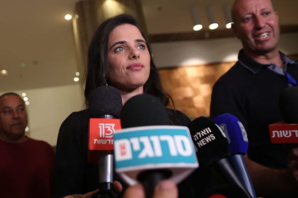 איילת שקד: "פנינו לאחדות עוד הלילה"