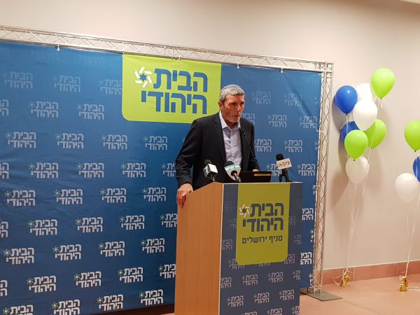 הרב רפי: "האחריות הובילה אותי לקחת צעד אחורה"