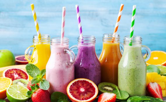 לרענן את החום: מתכונים לשייקים מ-4 מרכיבים