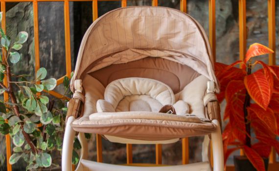 הזוג היולד התארחו לסעודת שבת והופתעו לזהות המארח