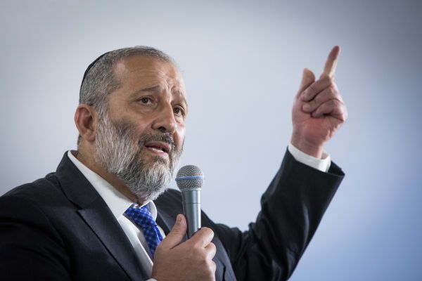 אריה דרעי: "מוכן לשבת בקואליציה עם כולם"