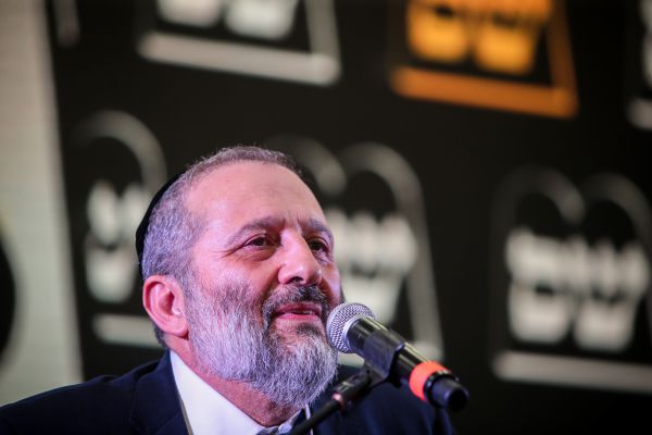 דרעי ביטל מעמד קבע לשני מעורבים בפיגוע מירושלים