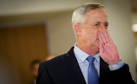 פעם נוספת: האקרים מרוסיה פרצו לטלפון של גנץ