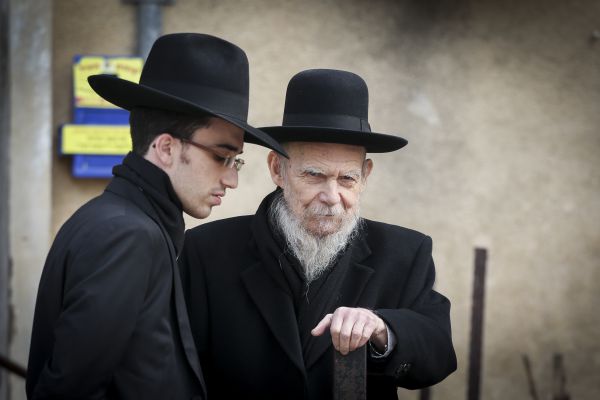 הרב הליטאי גרשון אדלשטיין אושפז בטיפול נמרץ