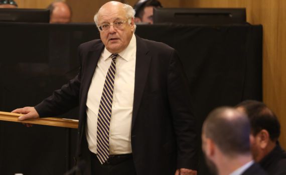 בעד מנדלבליט: השופט מלצר אסר הצבת מצלמות