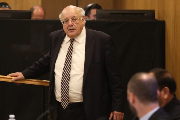 בעד מנדלבליט: השופט מלצר אסר הצבת מצלמות