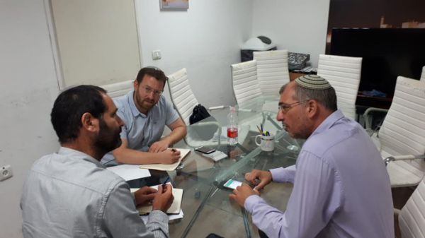 קמפיין הימין המאוחד: זהות האסטרטג הוכרעה וישיבת סיעה ראשונה