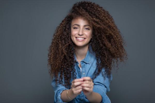 מלחיץ: יובל דיין ניסתה לראות שטיסל ואז זה קרה