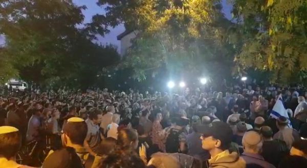 מצמרר: 'תפילה לעני' בהלוויית דביר שורק הי"ד