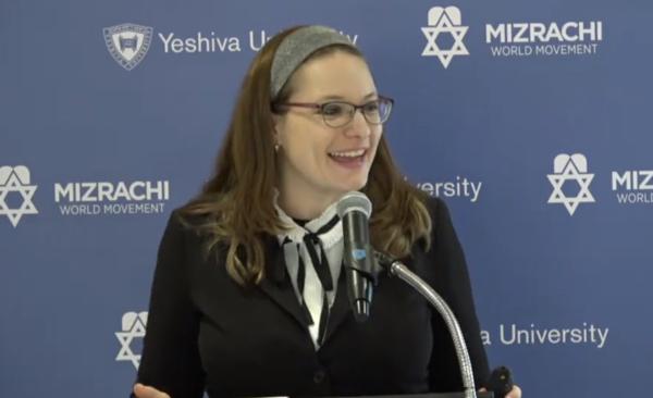 צפו: סיון רהב מאיר בשיעור פרשת שבוע ראשון ממנהטן