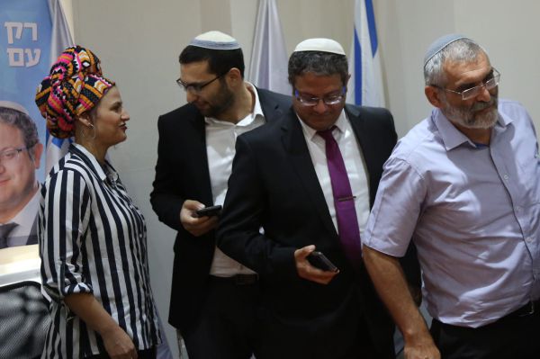 רבני חב"ד: "הצביעו רק למי שיעבור את אחוז החסימה"