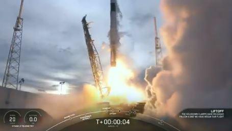 גאווה ישראלית: צפו בעמוס 17 משוגר לחלל בהצלחה