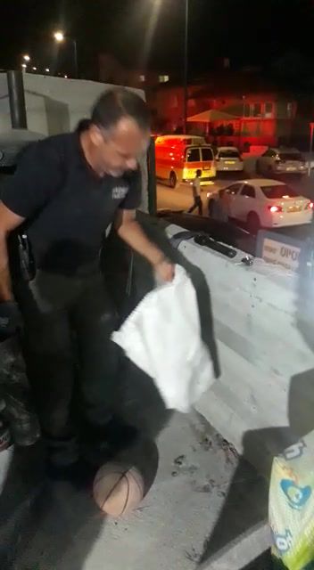 צפו: זירת נפילת הרקטה בשדרות; 6 פצועים מחבלות