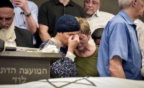 אימה של רינה הי"ד: "ממשיכים הלאה בדמעות גדולות"