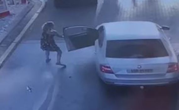 צפו: ירדה לתדלק ליד אריאל ורכבה נגנב על ידי ערבים