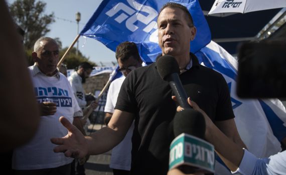 "חמאס במצב קשה, הירי הוא אותות מצוקה שלו"